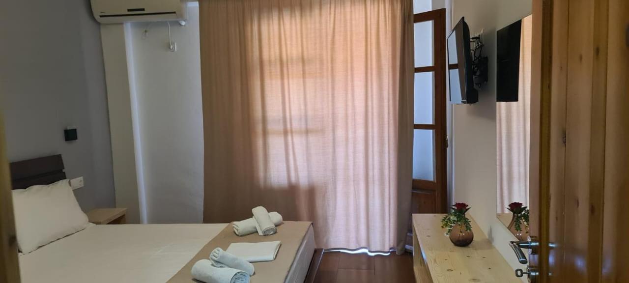 Apart-Hotel Llazari Himarë Exteriér fotografie